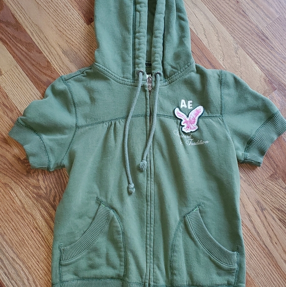 American Eagle Top - Picture 1 of 2